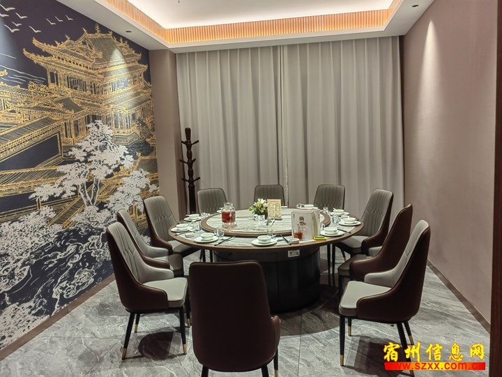 星悦酒店百味居招包间服务员,价格面议