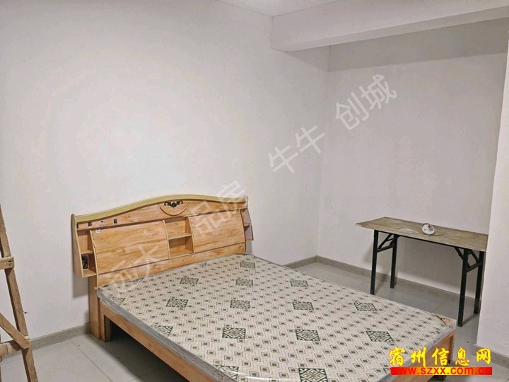 东十里民得利家园一楼两室700月拎包入住