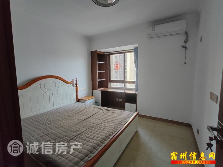 哈佛国际,精装三室,紧邻新一中,黄金楼层