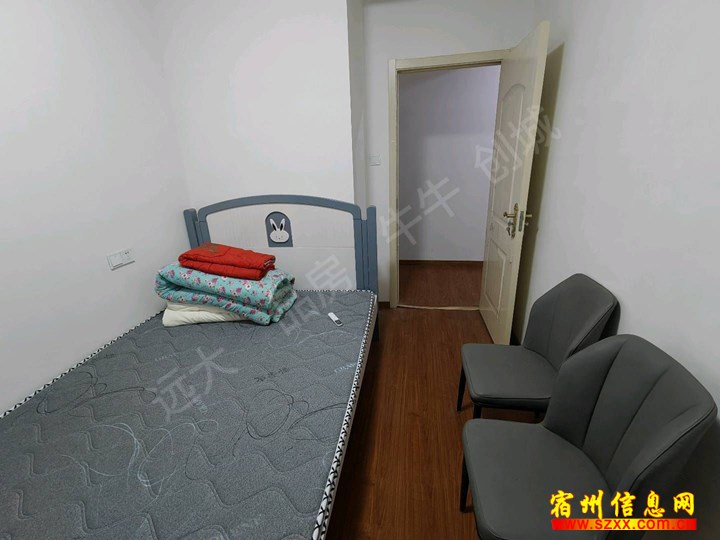 磬云大市场精装二居室800/月拎包入住