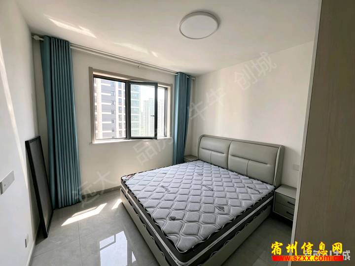 汽配城对面乐天佳苑三室精装修 拎包入住 1100/包物业