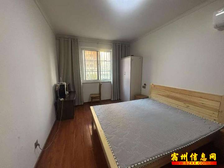 宋园两室800一月随时看房