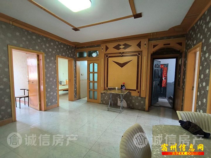 三中附近 新桥小区三室出租