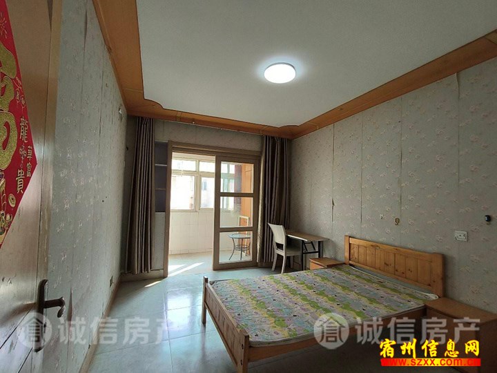 三中附近 新桥小区三室出租