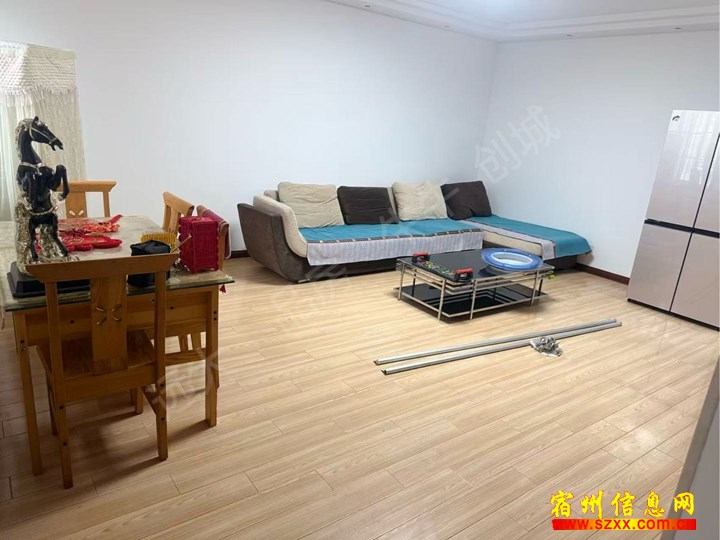 大润发旁恒丰嘉苑精装修三室 步梯四楼900月拎包入住
