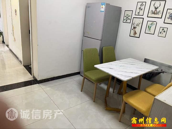 政务区精装修2室1000/月家具齐全