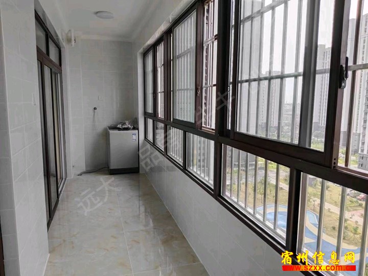 唐园南区精装三室两卫拎包入住