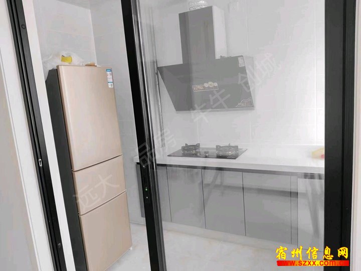 唐园南区精装三室两卫拎包入住