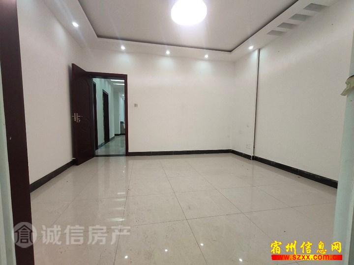 恒丰嘉苑,,一楼带院子,老一中校区