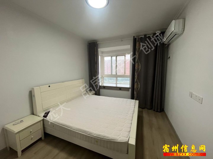皖北医院旁精装两室800/月 可拎包入住
