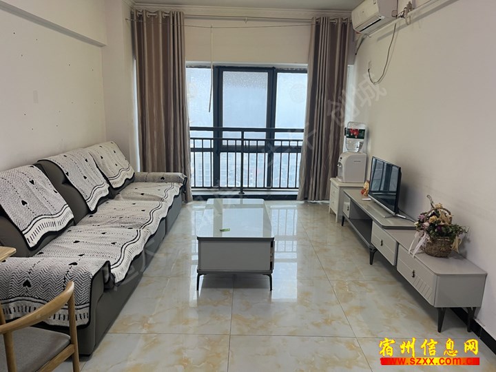 吾悦广场对面华洋新世界广场独立一室一厅出租800/月