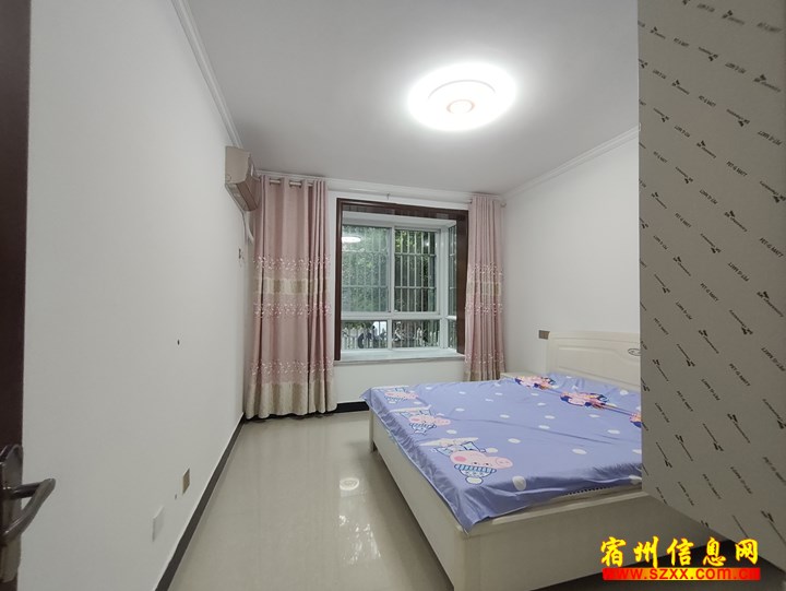 学林雅苑一楼带院对外招租