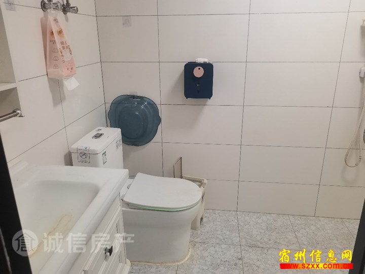 可*租押一付一元一新天地1室1厅拎包入住