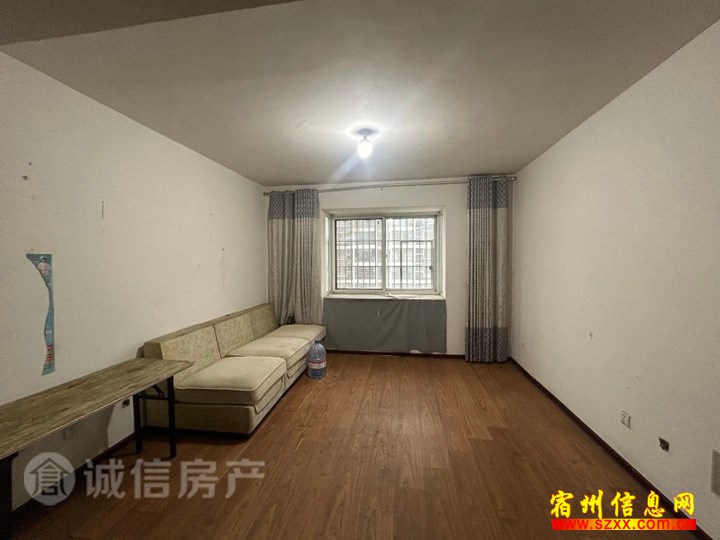 市中心,安静小区,鹏程路小区3室,价优