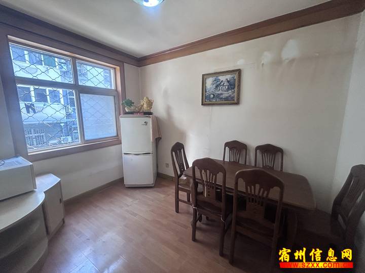 急租550吉房北苑小区二楼三室98平配置齐房东好说话