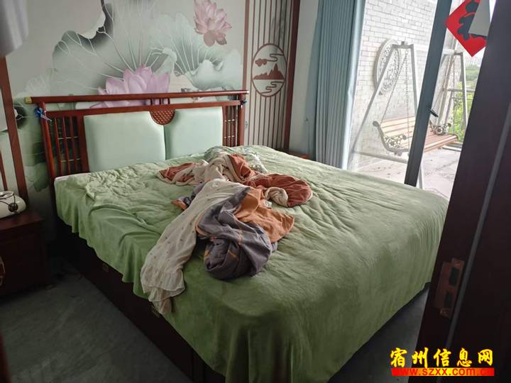 南关别墅,3层带院子,豪华装修,3100每月!