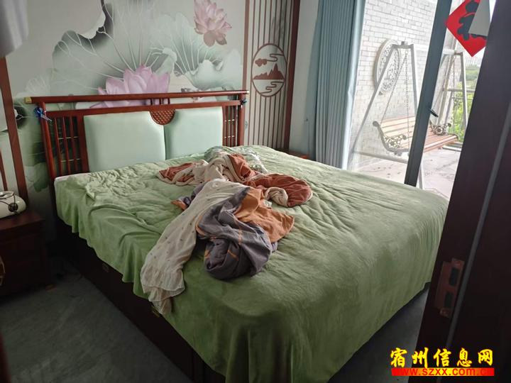 南关别墅,3层带院子,豪华装修,3100每月!