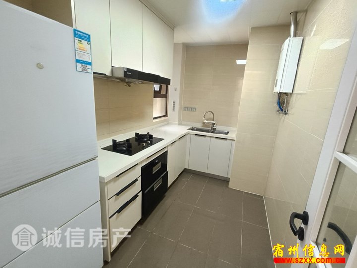 御景兰庭125平豪华装修3室1600/月