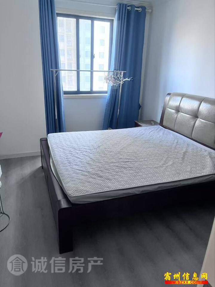 宿州CBD万达住宅精装三室拎包入住1300元/月出租!