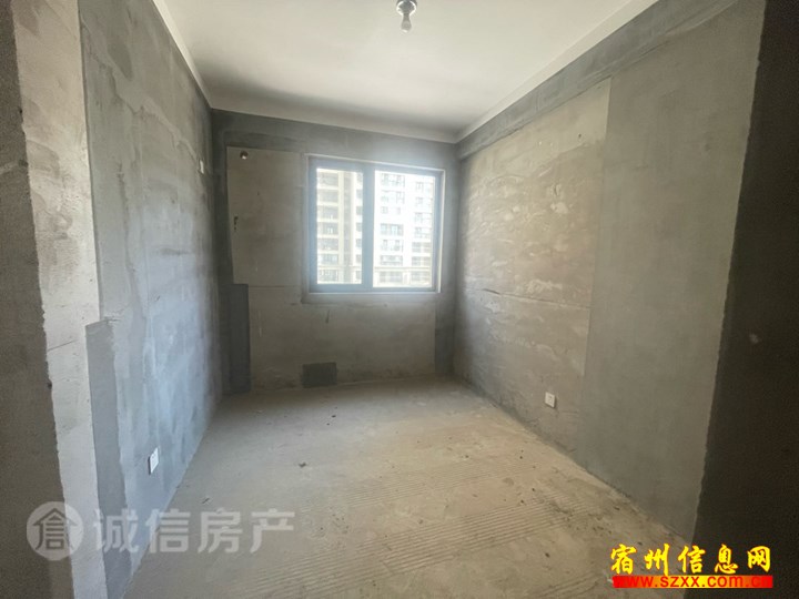 碧桂园双房子四室边户双卫采光好送产权车位
