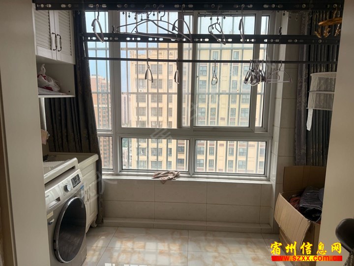 磬云大市场精装二居室1000/月拎包入住