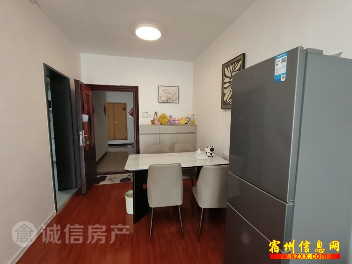唐园南区 三室拎包入住