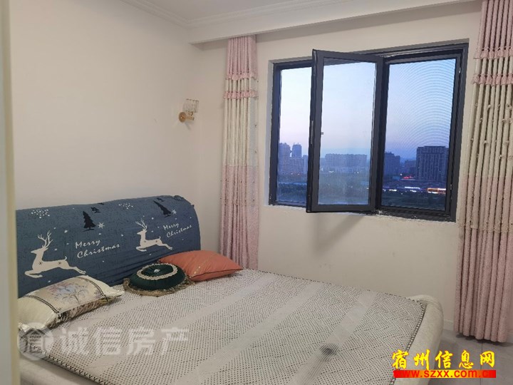 汴河小镇两室两厅精装修拎包入住1100/月