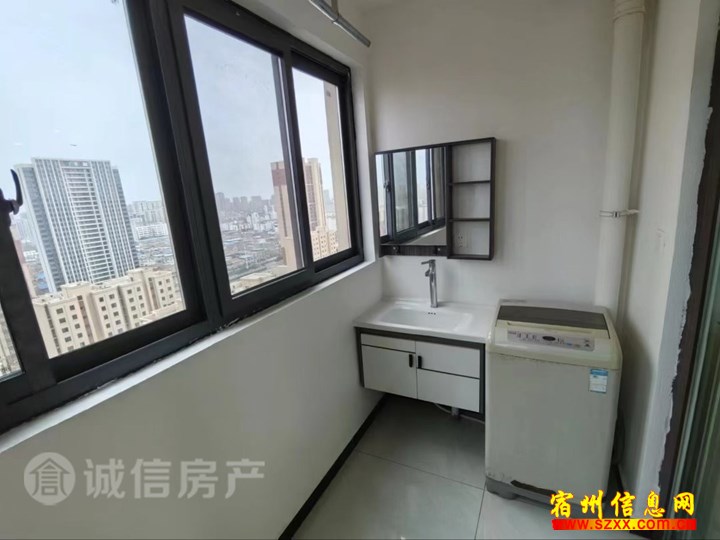 吾悦广场旁 西苑新村 精装2室