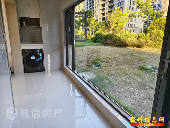 南关商品房豪华品牌装修云湖悦看房密码锁