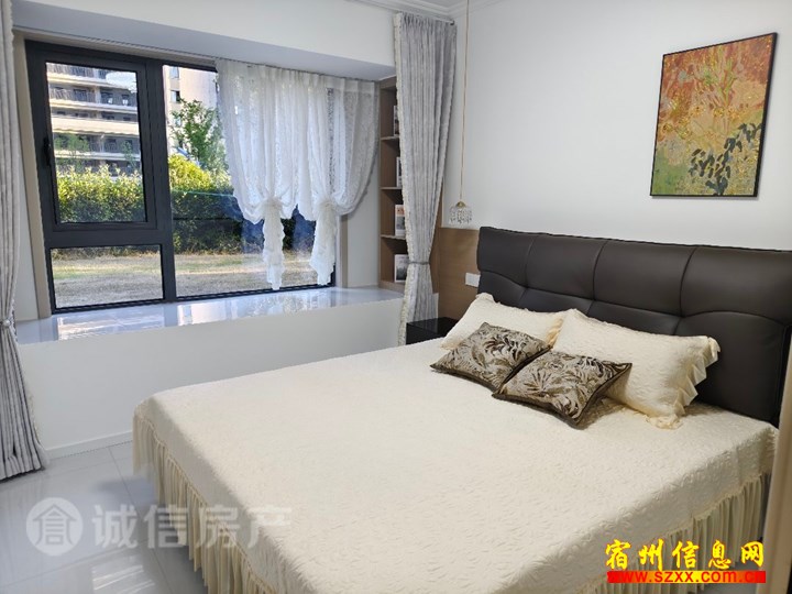南关商品房豪华品牌装修云湖悦看房密码锁