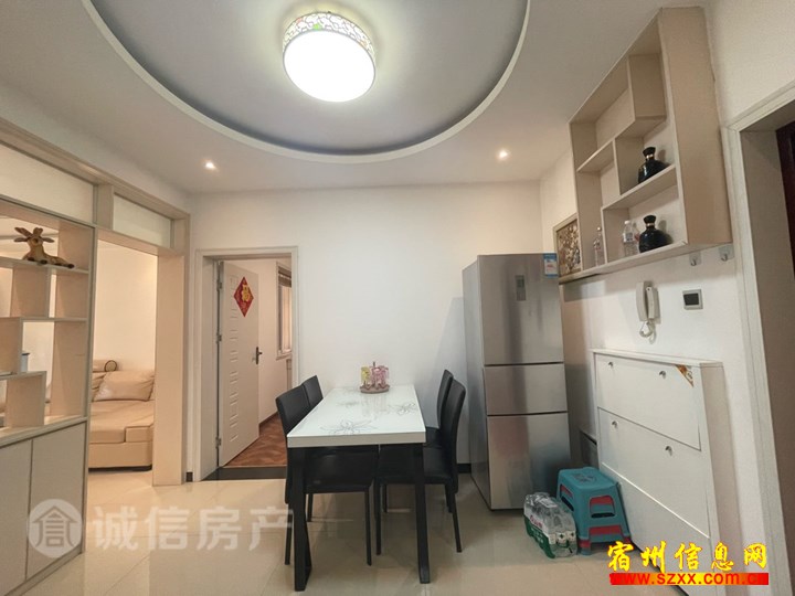 胜利路小区二室二厅精装拎包入住1100月