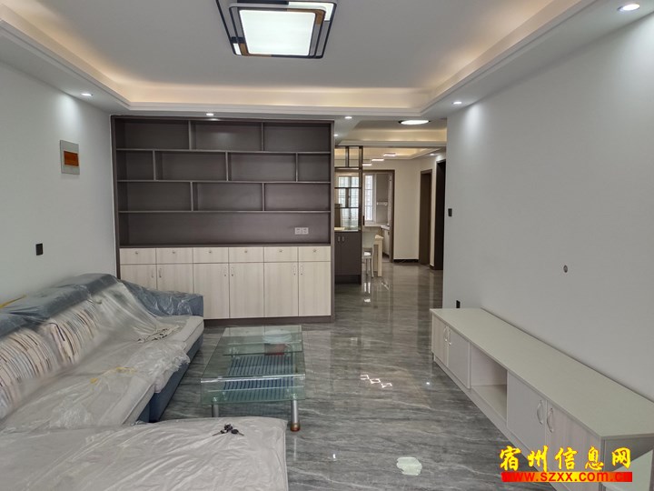 东关康明小区精装三室1200拎包就住随时看房