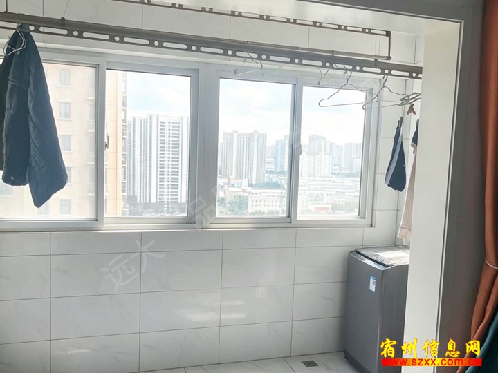 东关恒丰新城精装三室两厅出租1200/月