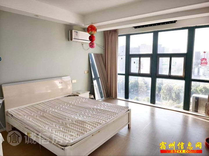 金色家园东区 中间好楼层