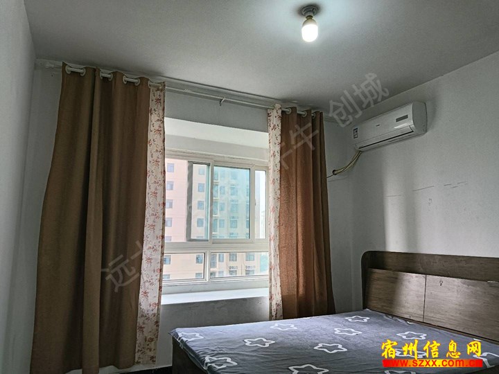 皖北医院跟前迎宾小区三室800/包物业