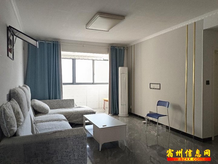 浍淮苑小区三室两厅1200月租