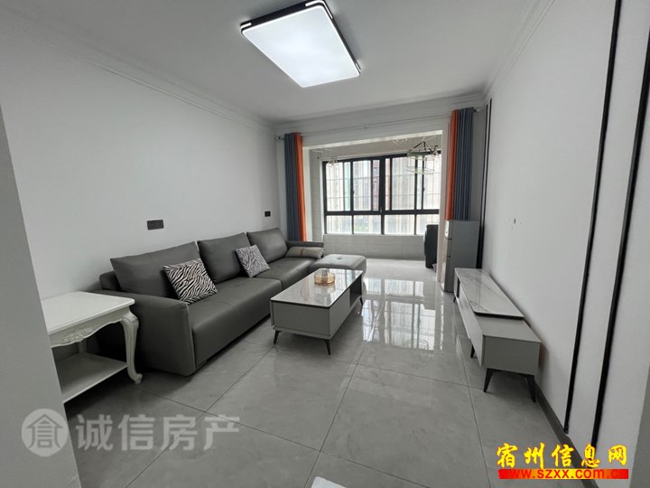 和园小区两室两厅精装修1300月租