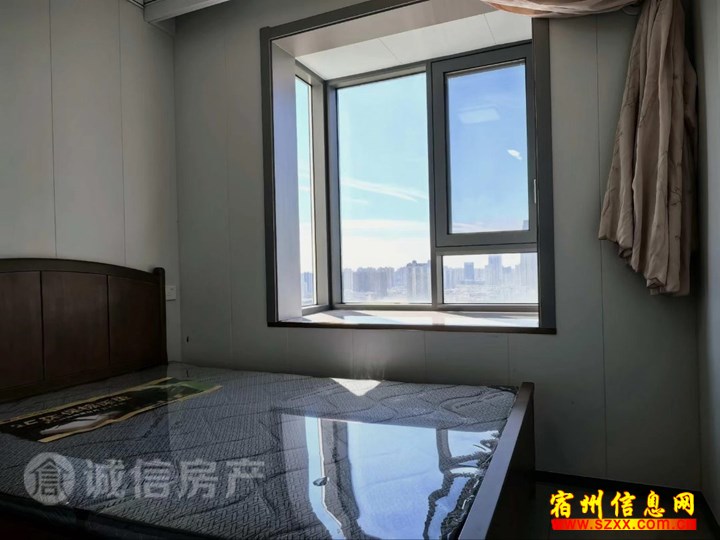 唐园小区南区精装拎包入住二室88平方1100元/月!出租!