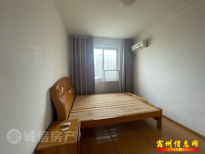 吾悦商圈 汴河路小区 三室1000出租