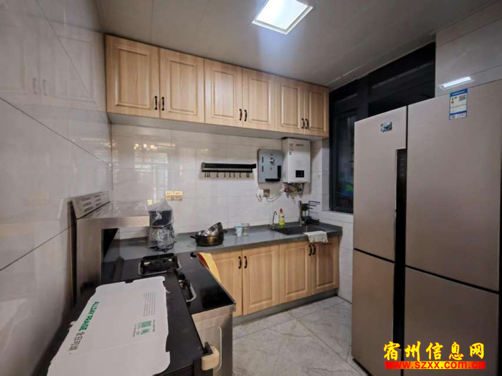 一楼恒大御景湾,精装修家电家具齐全厨卫齐全拎包入住