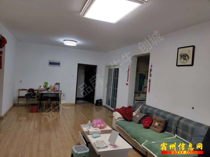 宿城一中附近中装三室1200/月包物业可随时看房