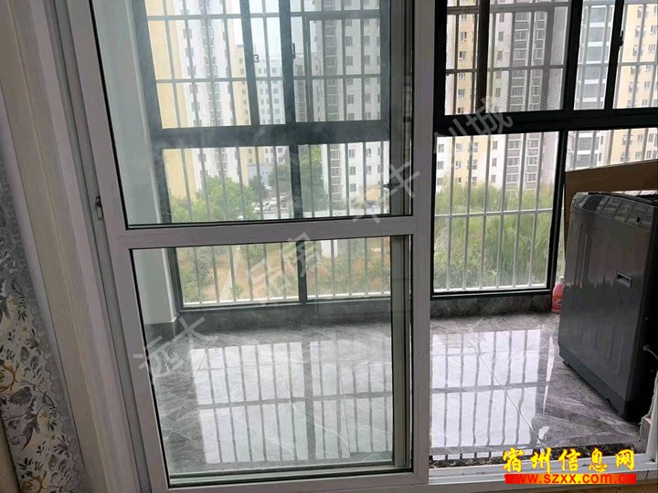 鹏程小区精装三室1000/月拎包入住