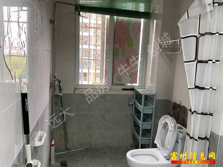 鹏程小区精装三室1000/月拎包入住