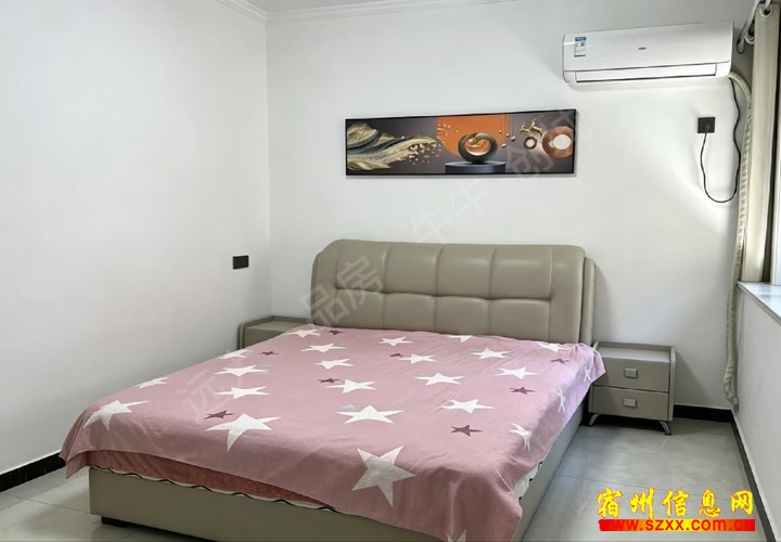 凯旋门精装3室家具家电齐全急租