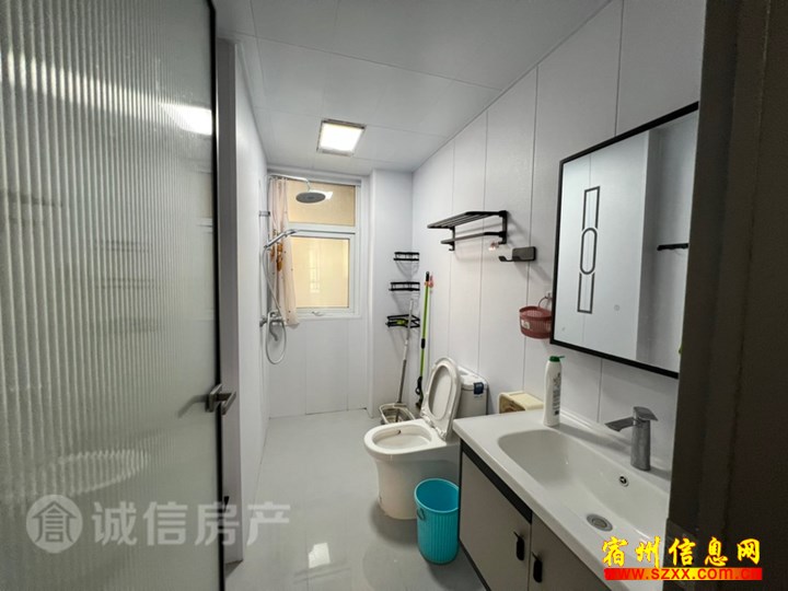 粮干校 三室拎包入住