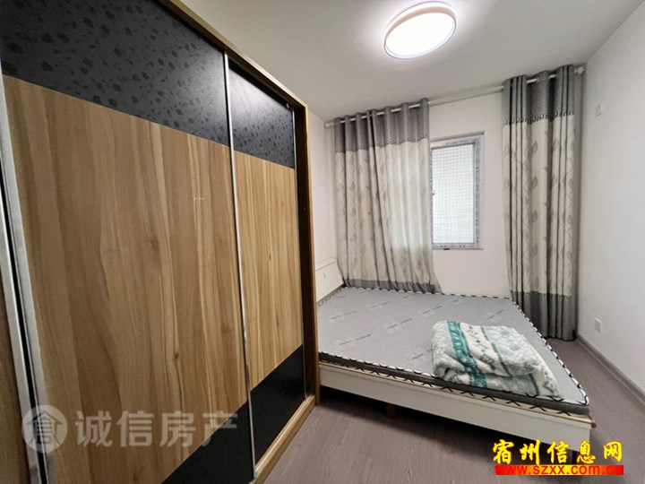 粮干校 三室拎包入住