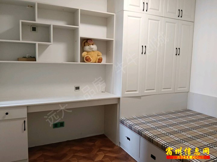胜利路小区(安置房)80平,两室两厅一卫,精装修