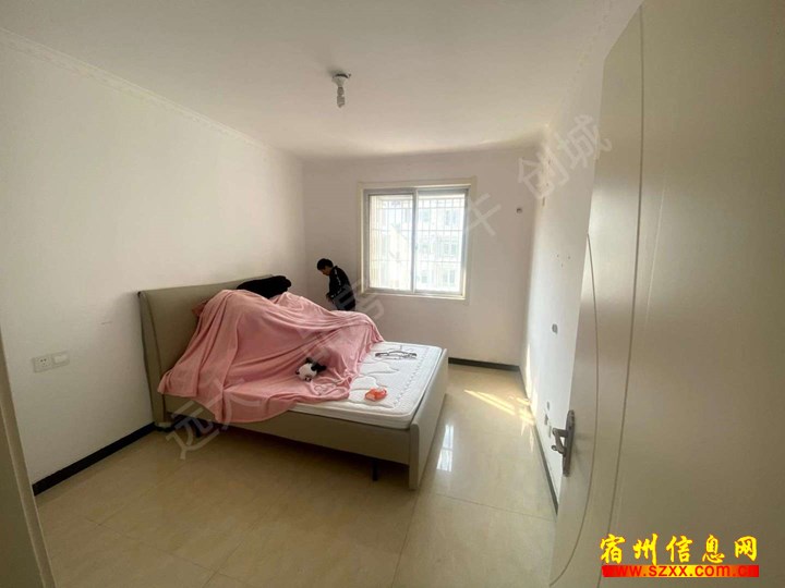 东城康居苑 中装修 家具家电齐全 拎包即住