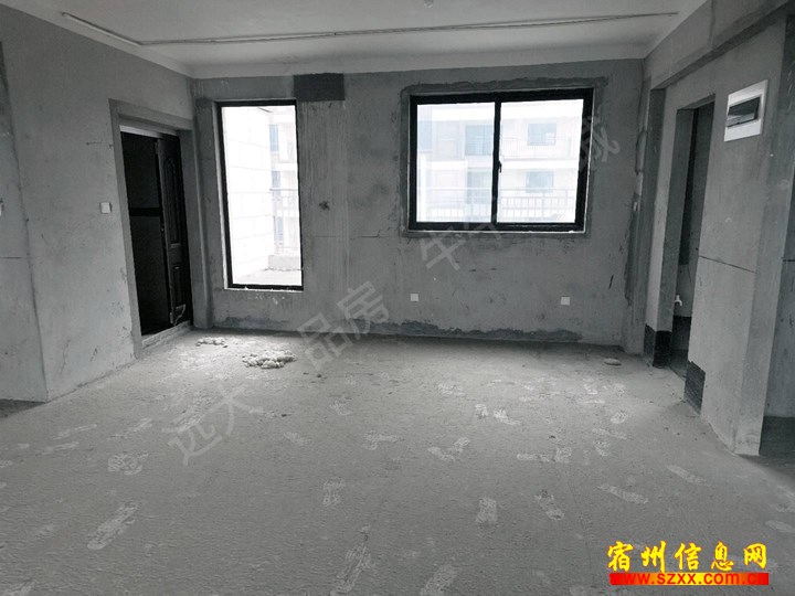 百丽府 洋房 145平 四室两厅 毛坯