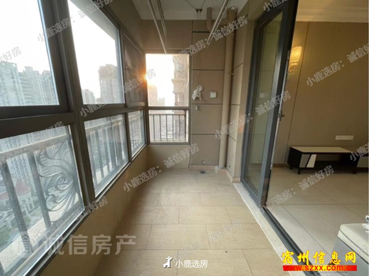 恒大名都豪华装修3室2卫1500/月